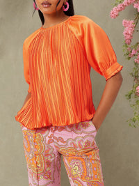 DressBerry Glamorous Accordion Pleats Raglan Top