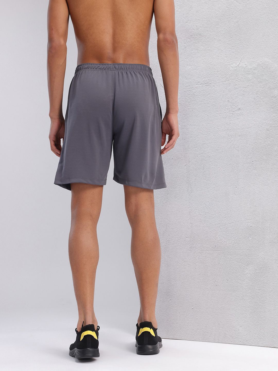 HRX by Hrithik Roshan Men Mid-Rise Regular Fit Rapid-Dry Training Shorts