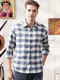 Eszett Men Buffalo Checked Spread Collar Casual Shirt