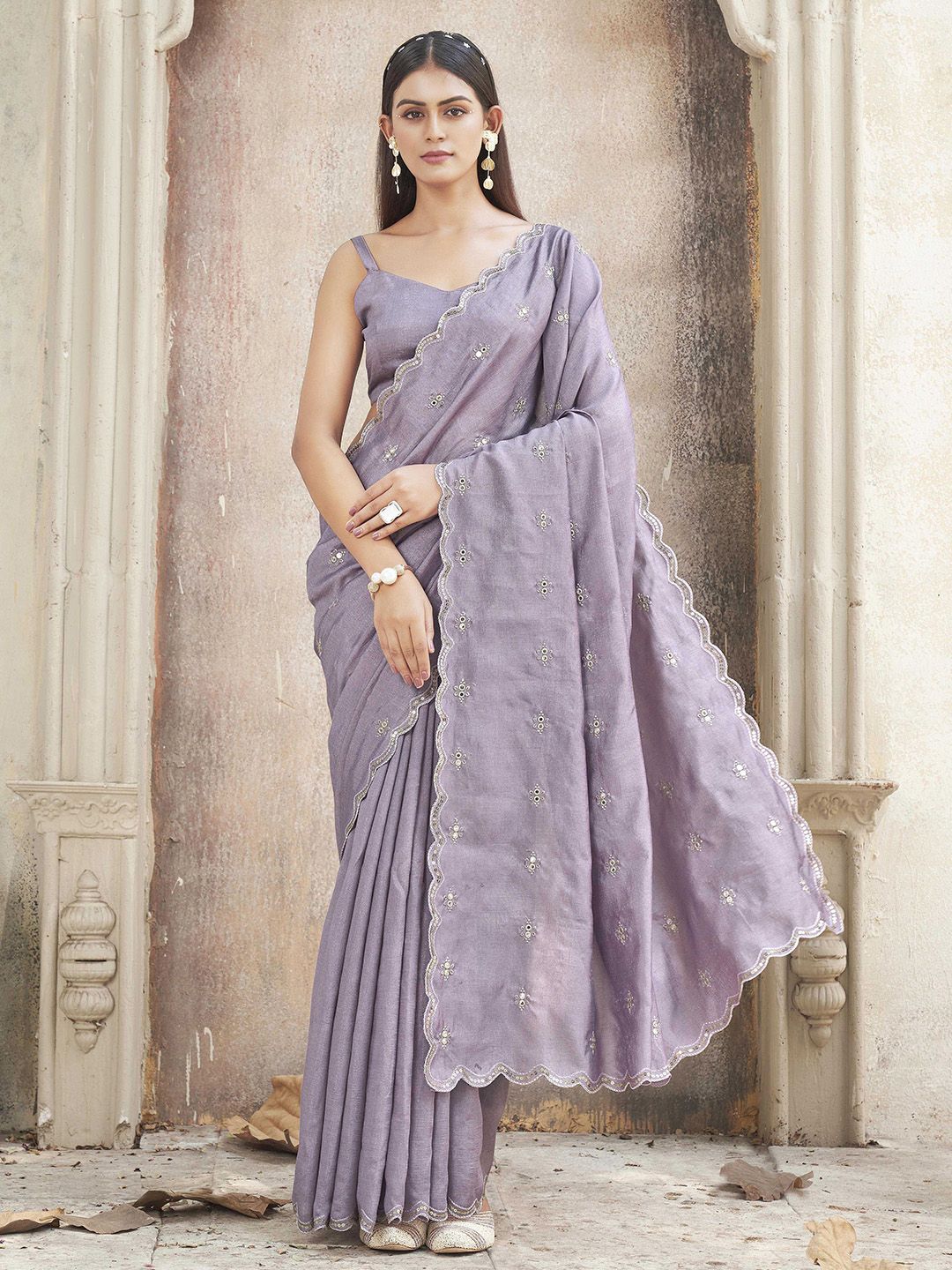 Tikhi Imli Ethnic Motifs Mirror Work Saree