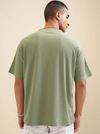 HIGHLANDER Men Solid Round Neck Relaxed Fit T-Shirt