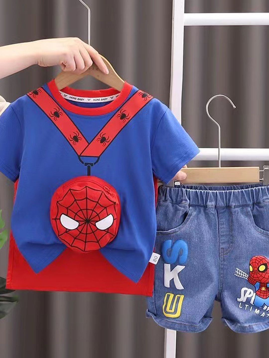 YK Boys Spider-Man Printed Short Sleeves T-Shirt & Shorts