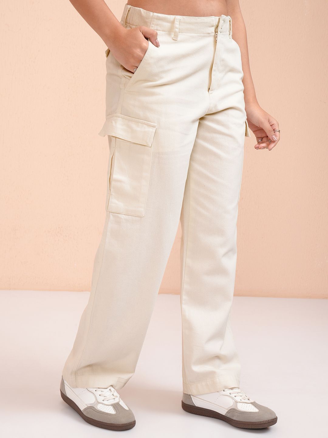 Street By Tokyo Talkies Women Cotton Straight Fit Cargos Trousers