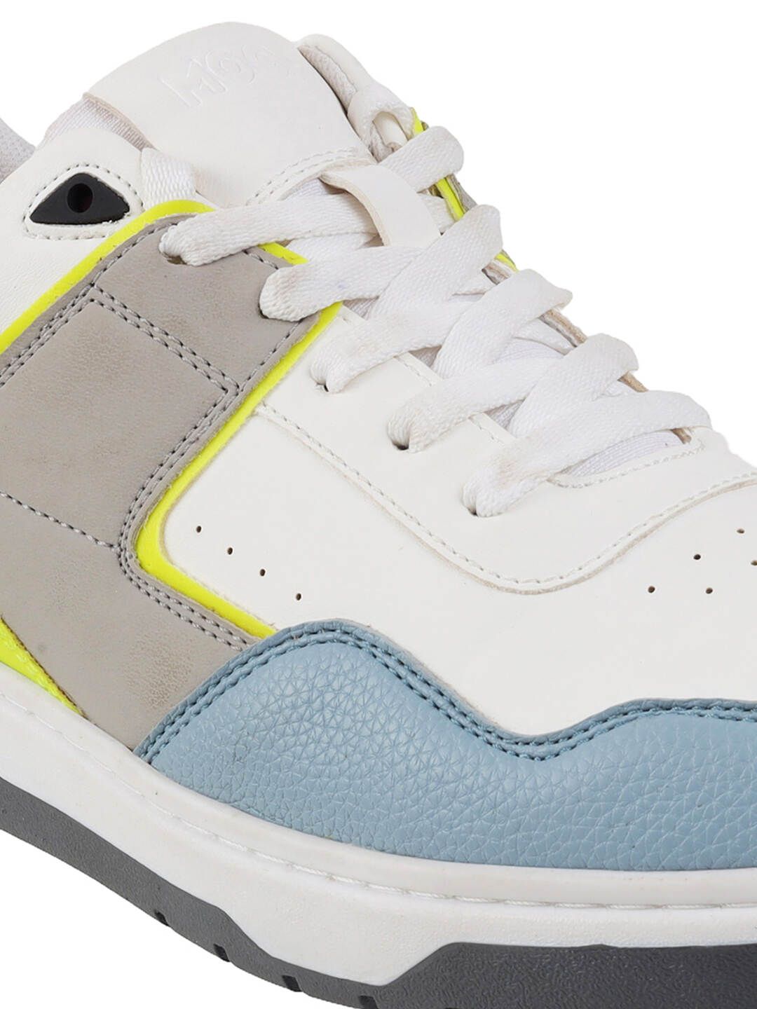Mochi Men Sneakers