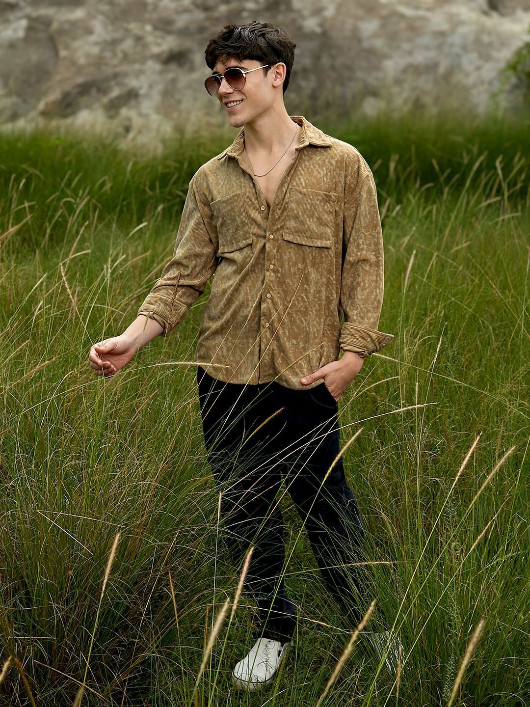 Campus Sutra Men Comfort Opaque Casual Shirt