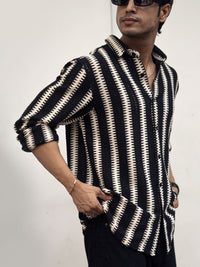 Powerlook Men Abstract Printed Spread India Slim Collar Casual Shirt