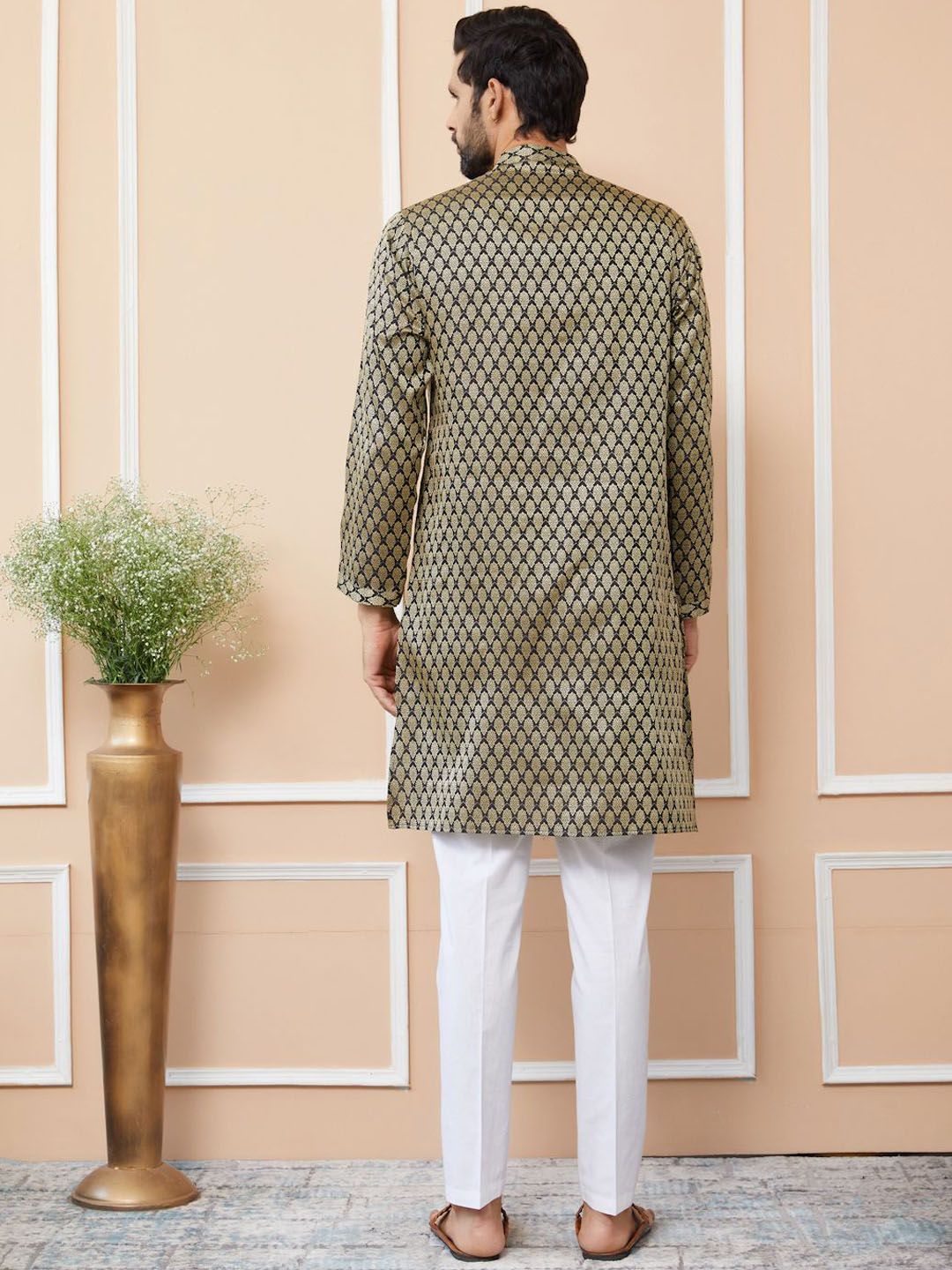 See Designs Ethnic Motifs Woven Design Long Sleeves Regular Straight Kurta & Pyjama