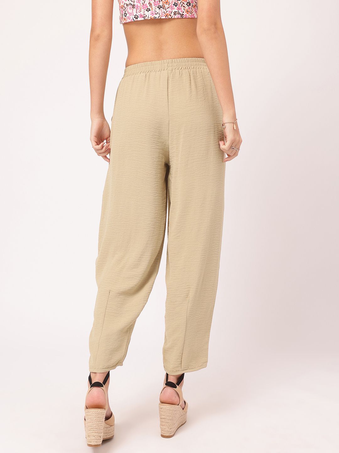 DressBerry Women Chic Charisma Pleated Trousers