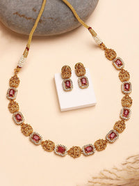 Karatcart Gold Plated Stone Studded Laxmi Mata Kalung dan Anting -anting