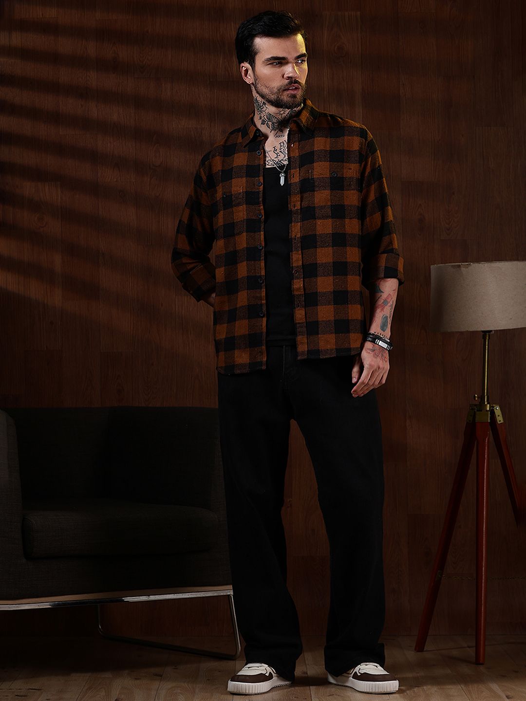 Eszett Men Buffalo Checked Spread Collar Baju Kasual