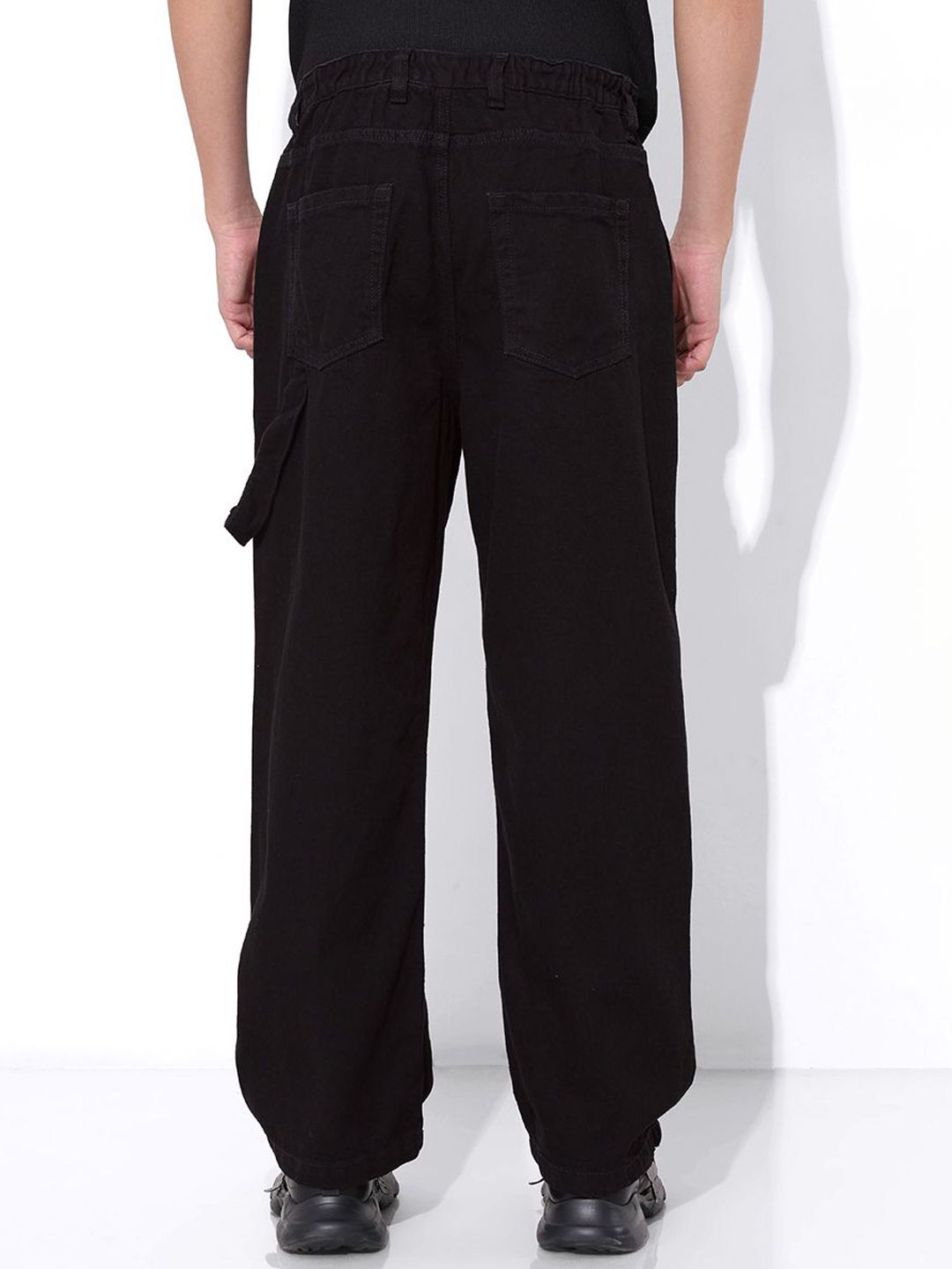 The Indian Garage Co. Men Relaxed Fit Mid-Rise Clean Look No Fade Jeans