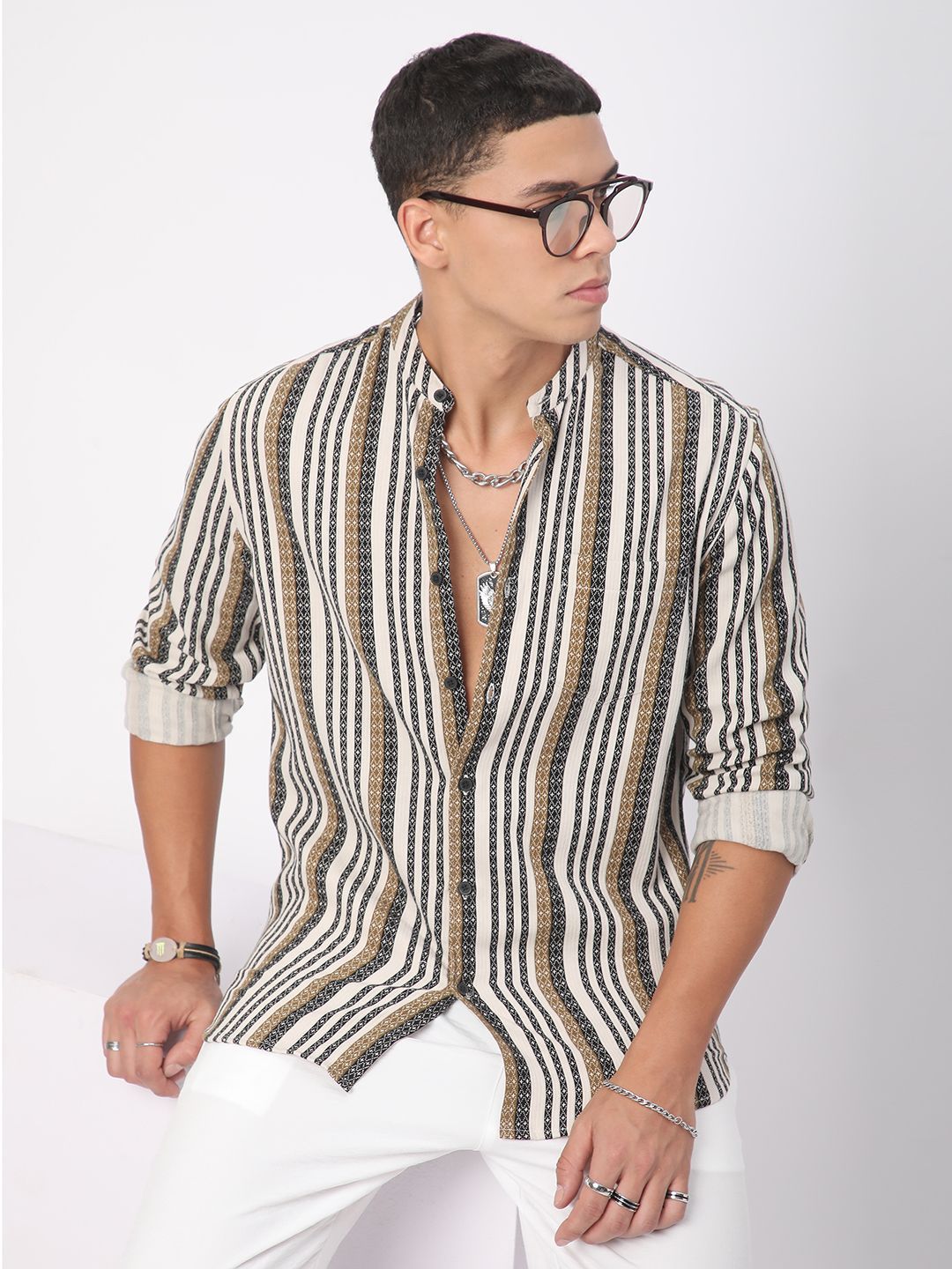 VASTRADO Men Classic Slim Fit Multi Stripes Opaque Striped Casual Shirt