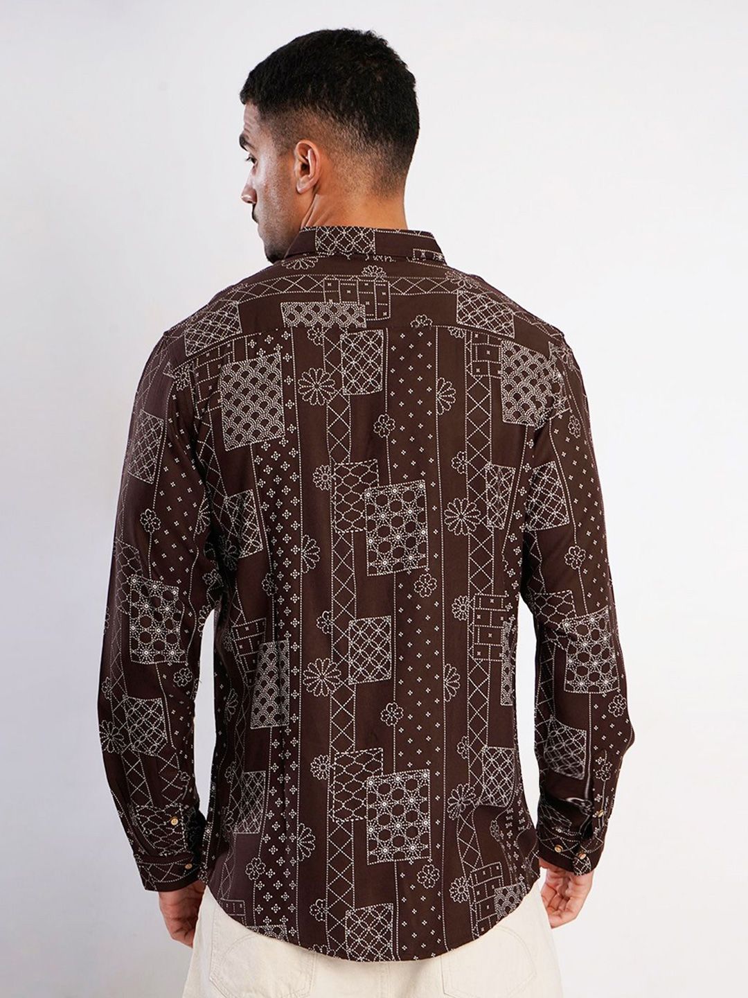 Bene Kleed Abstract Printed Casual Shirt