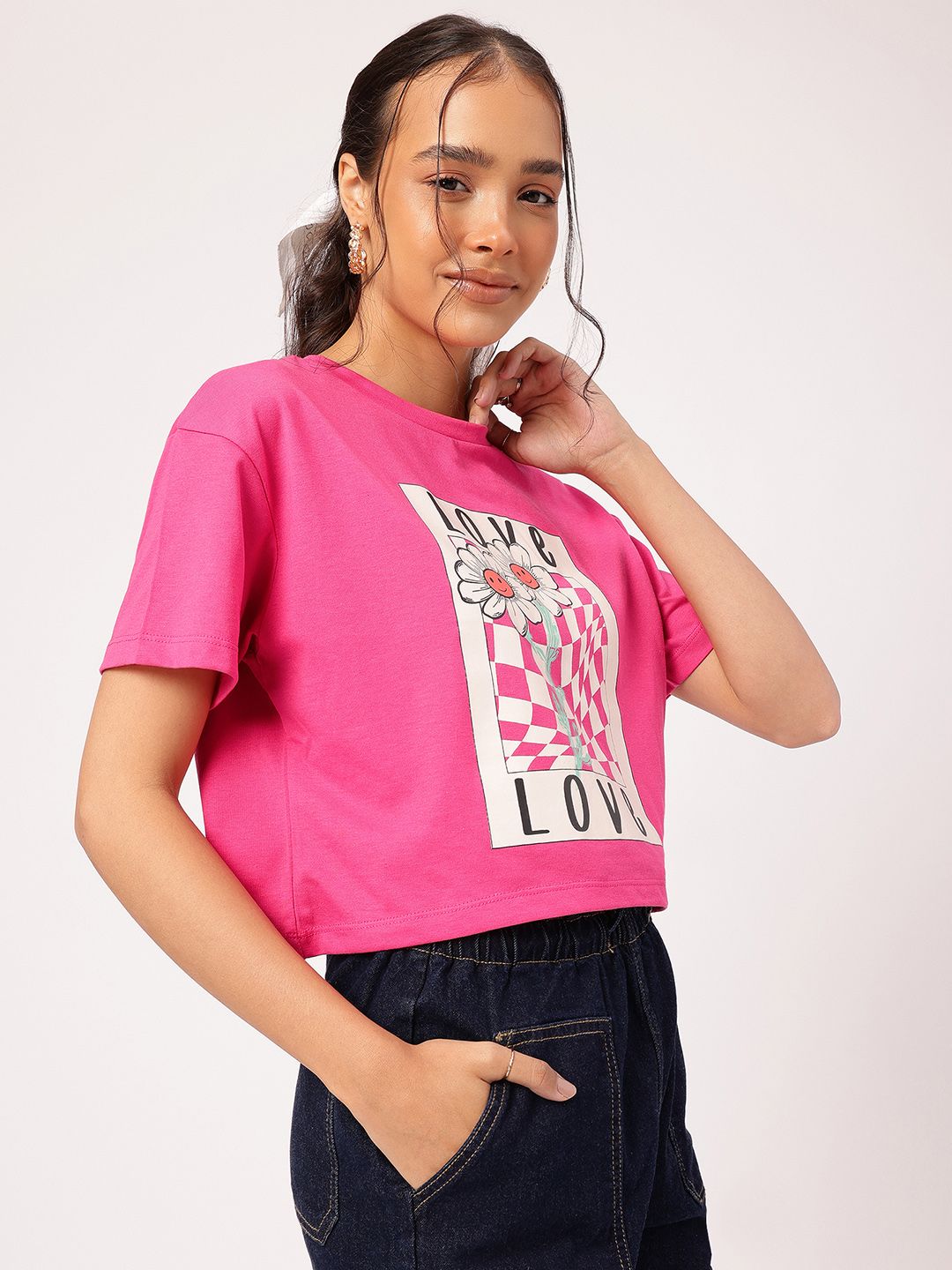 DressBerry Dreamy Daisy Graphic Print Boxy Crop T-shirt