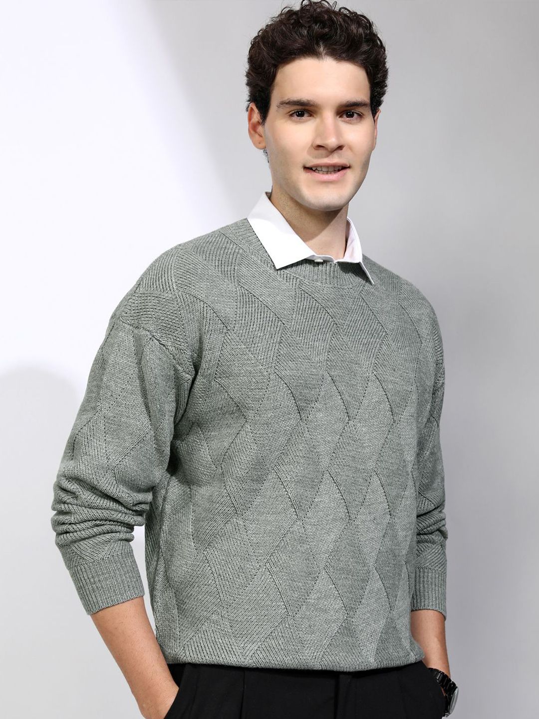 HIGHLANDER Men Self Design Round Neck Long Sleeves Pullover Sweaters