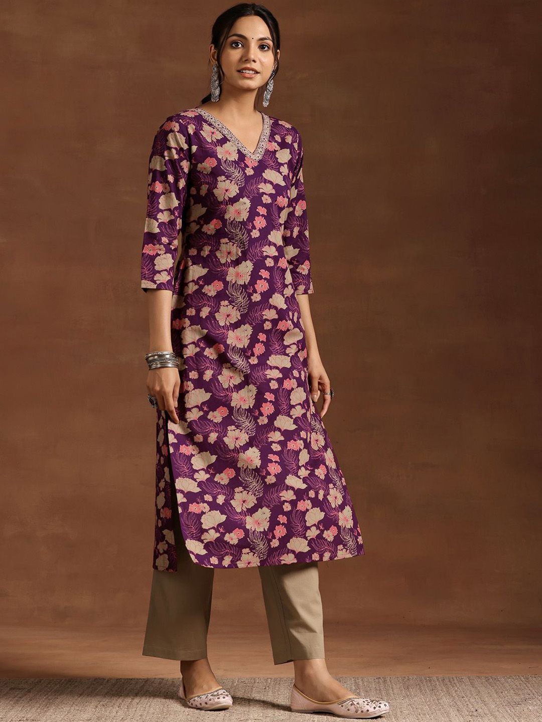 Libas Floral Printed V-Neck Sraight Kurta With Trousers And Dupatta