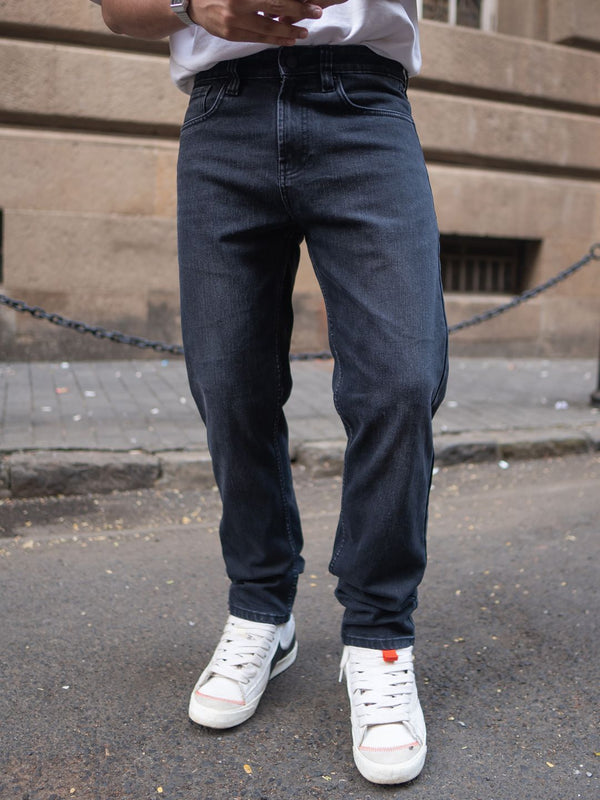 Powerlook Men Mildly Distressed Jeans