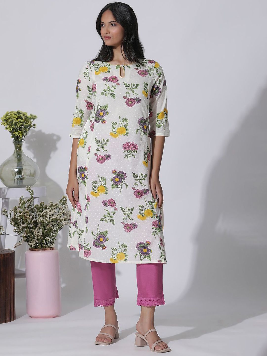 W Floral Printed Keyhole Neck Panelled Cotton A-Line Kurta