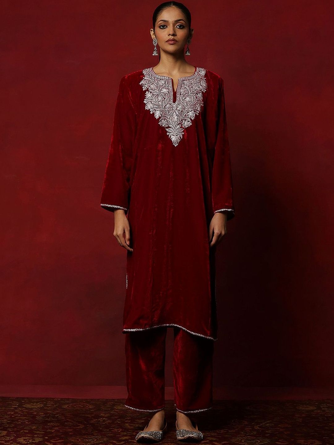 House of Chikankari Women Maroon Velvet Tilla Embroidered Kurta Set