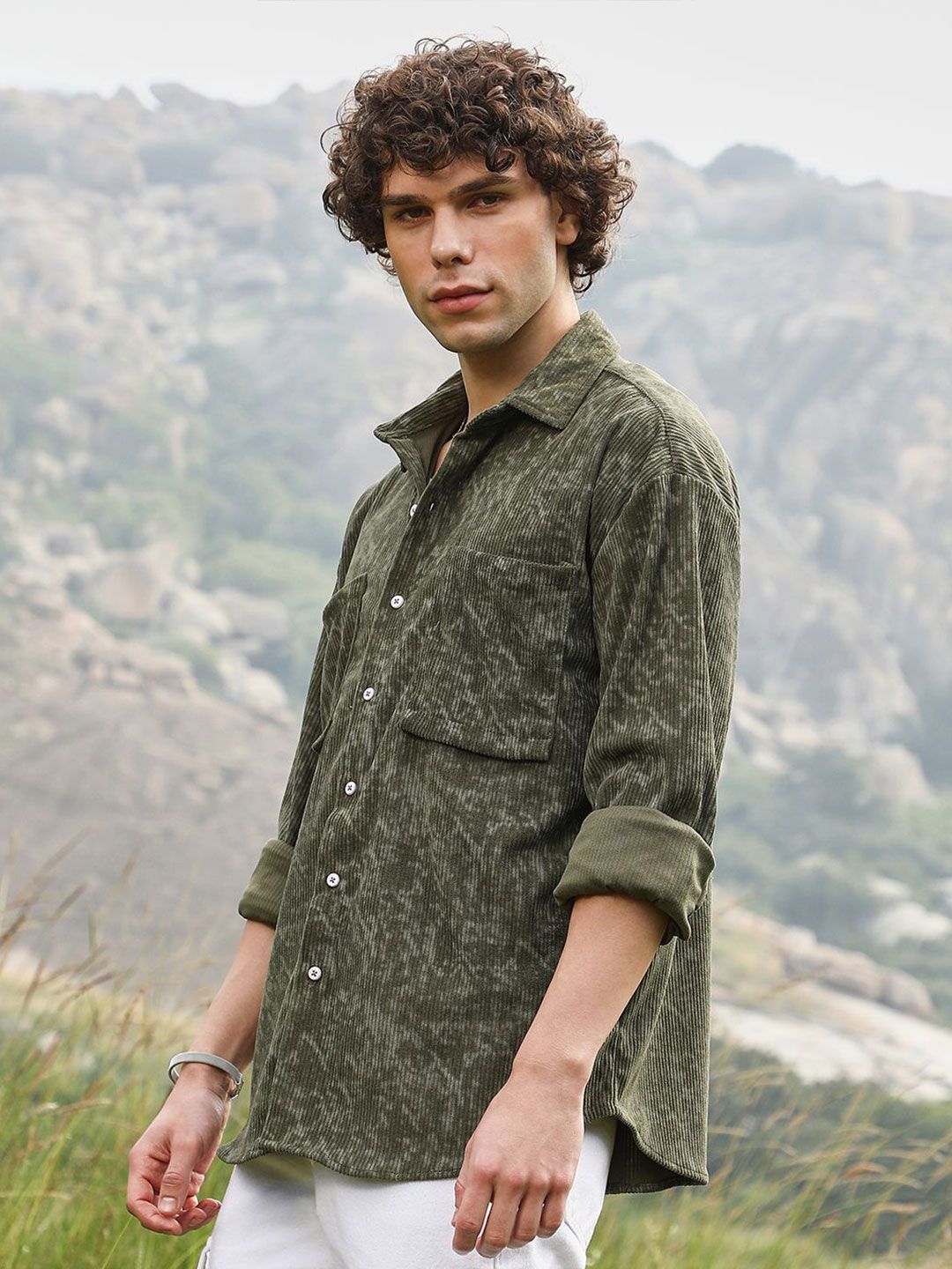 Campus Sutra Men Comfort Opaque Casual Shirt