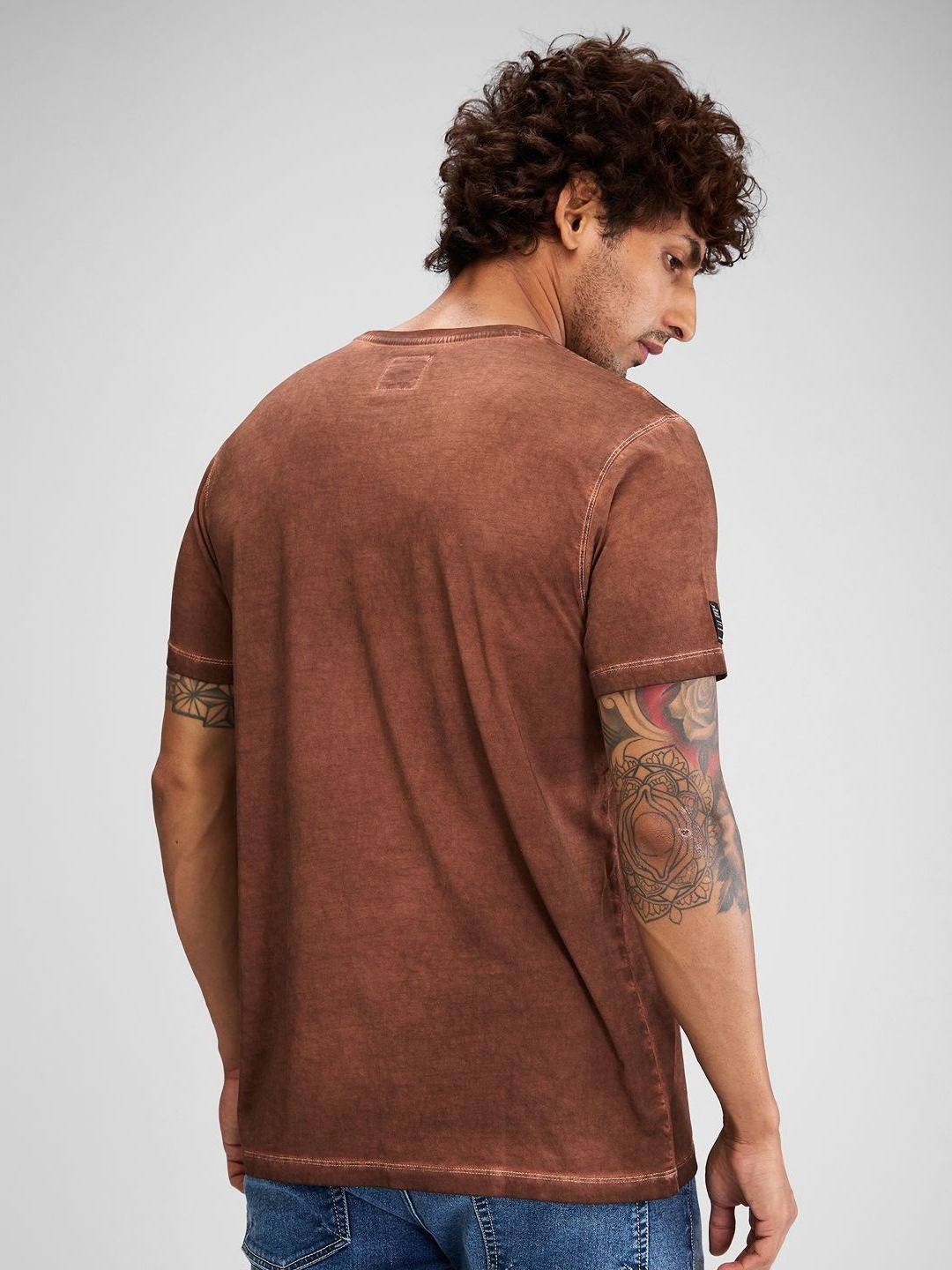 SPYKAR Men Raw Edge Slim Fit T-shirt