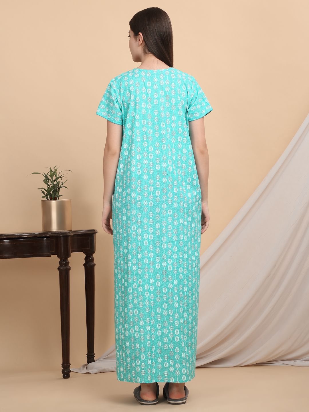 Sweet Dreams Women Printed Pure Cotton Maxi Nightdress