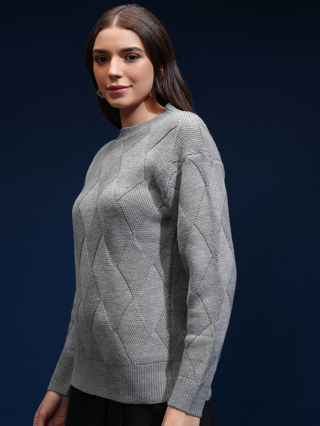 Tokyo Talkies Women Cable Knit Pullover Sweaters