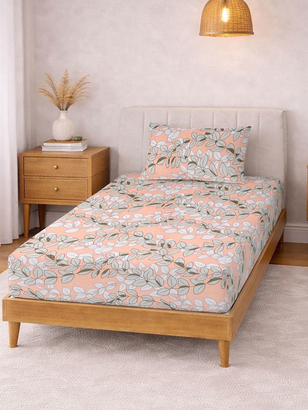 KLOTTHE Orange Color & White Printed 300 TC Single Bedsheet & Pillow Covers-2.25 m x 1.5 m