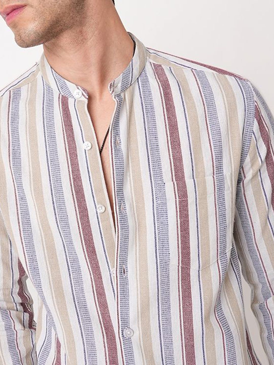 VASTRADO Men Vertical Striped Classic Slim Fit Cotton Casual Shirt