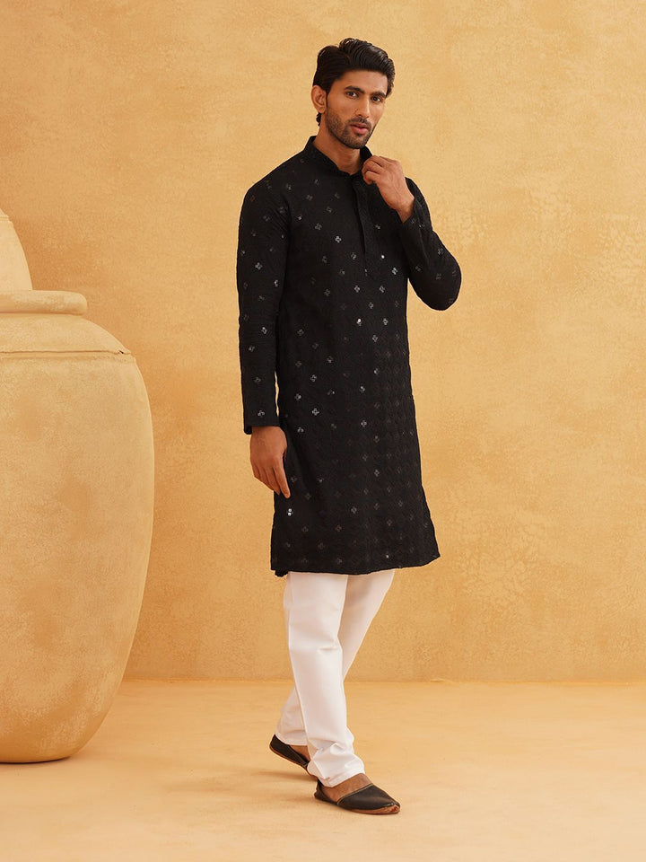 SOJANYA Motif Etnik Bersulam Kolar Mandarin Labuci Kapas Tulen Kurta Lurus