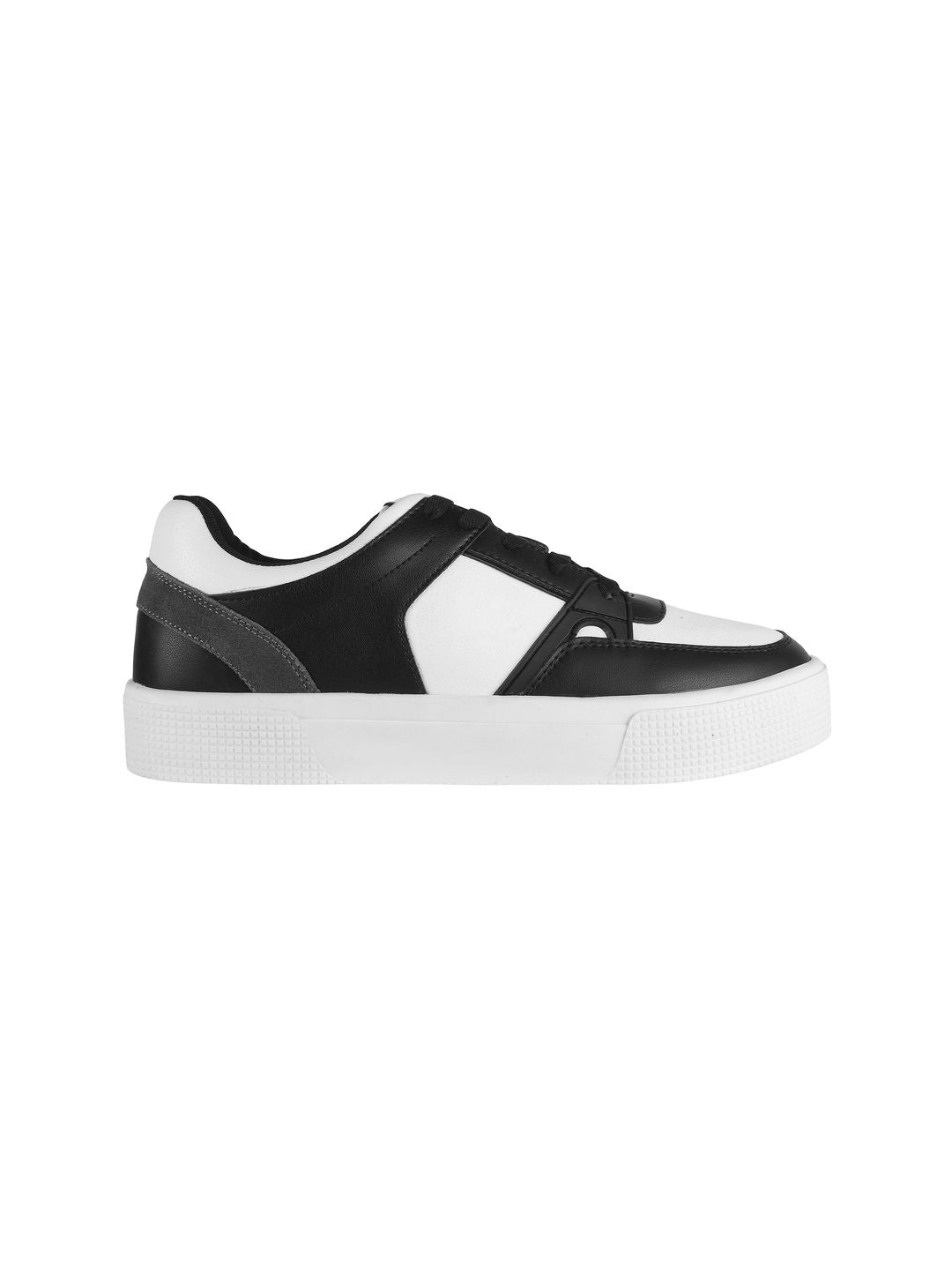 Metro Men Lace-Ups Sneakers
