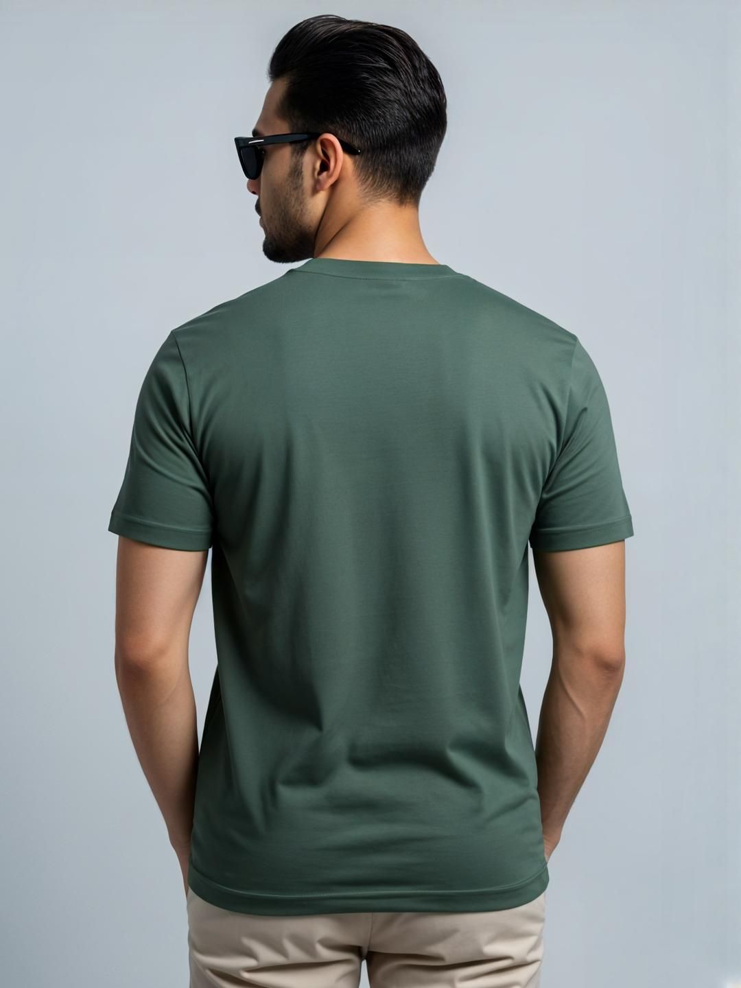ADRO Men Green Tshirts