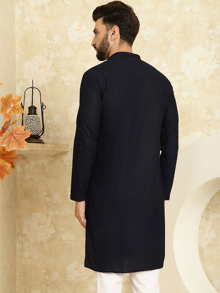 SOJANYA Lelaki Berpetak Kerja Benang Kurta