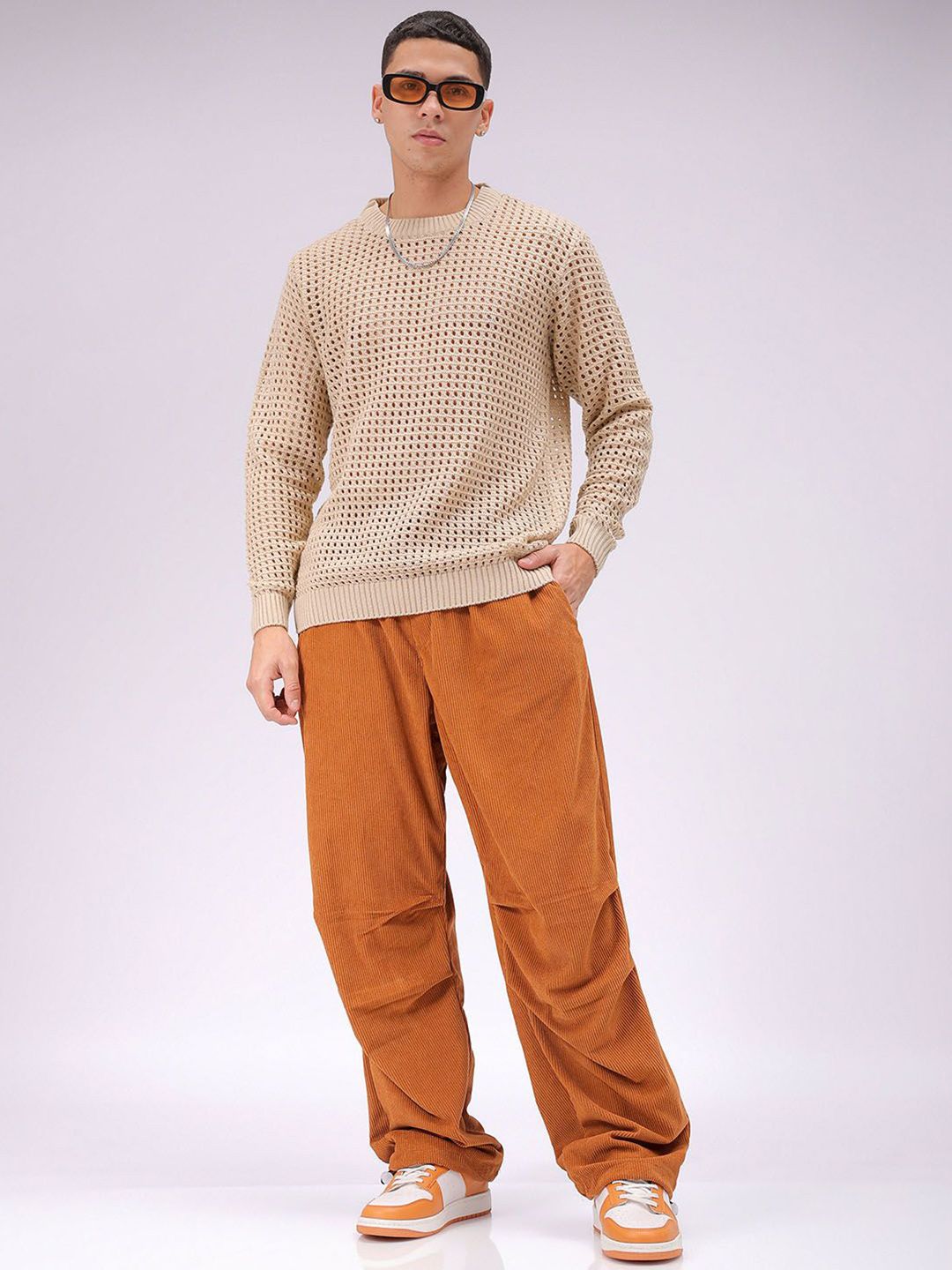 The Indian Garage Co Men Textured Tapered Fit Pleated Joggers