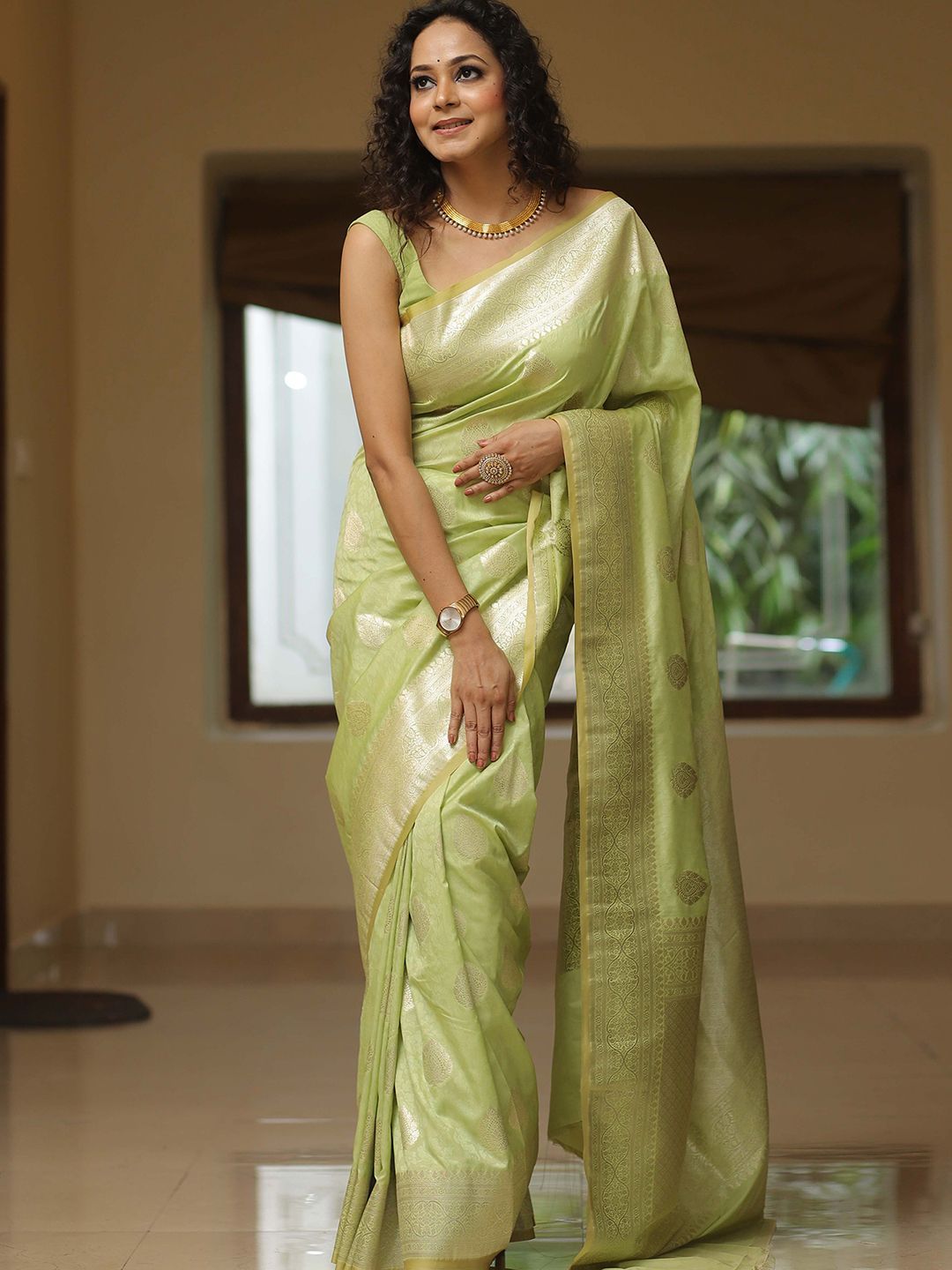 KALINI Woven Design Zari Banarasi Saree