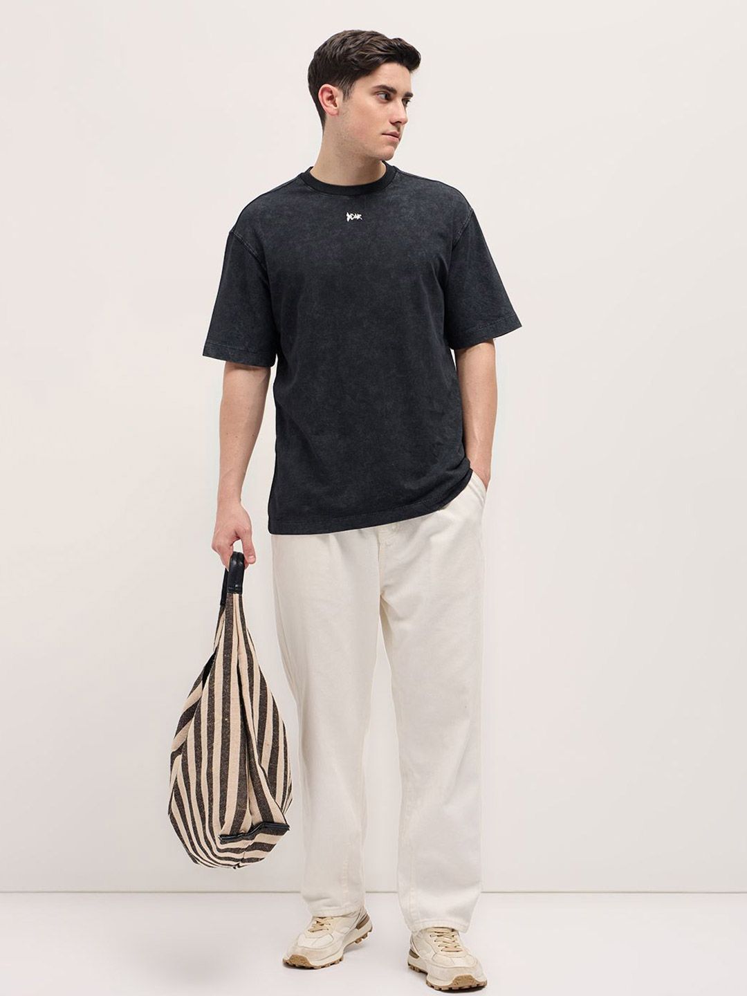 THE BEAR HOUSE Men Drop-Shoulder Sleeves T-shirt