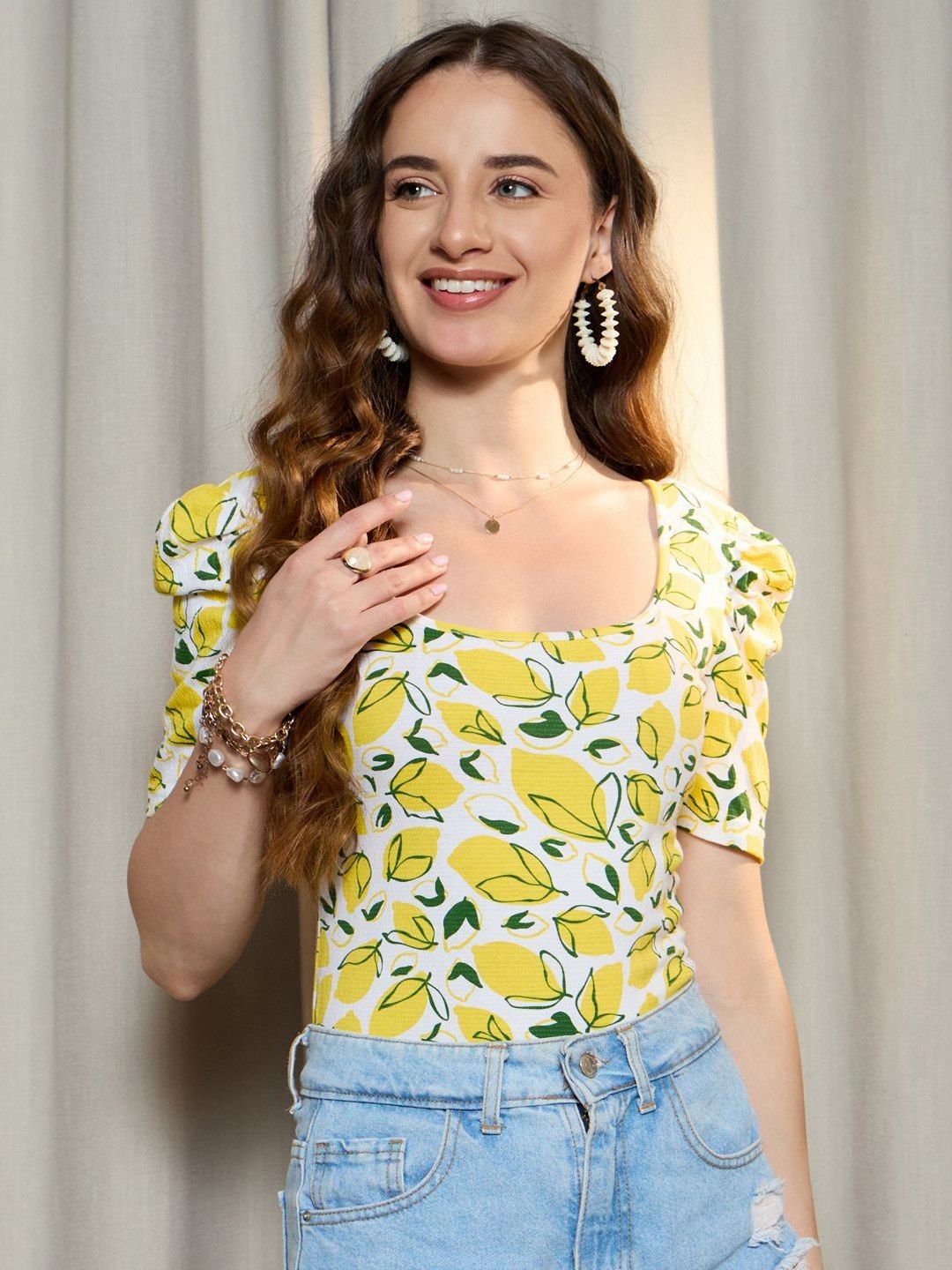 Berrylush Women Floral Printed Extended Sleeves Pockets T-shirt