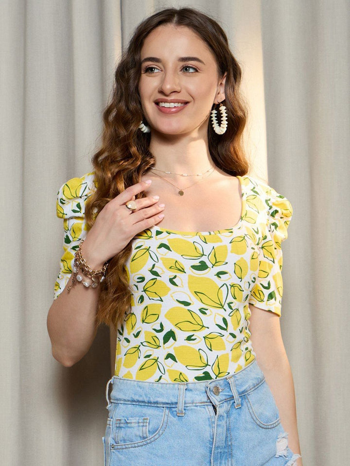 Berrylush Women Floral Printed Extended Sleeves Pockets T-shirt