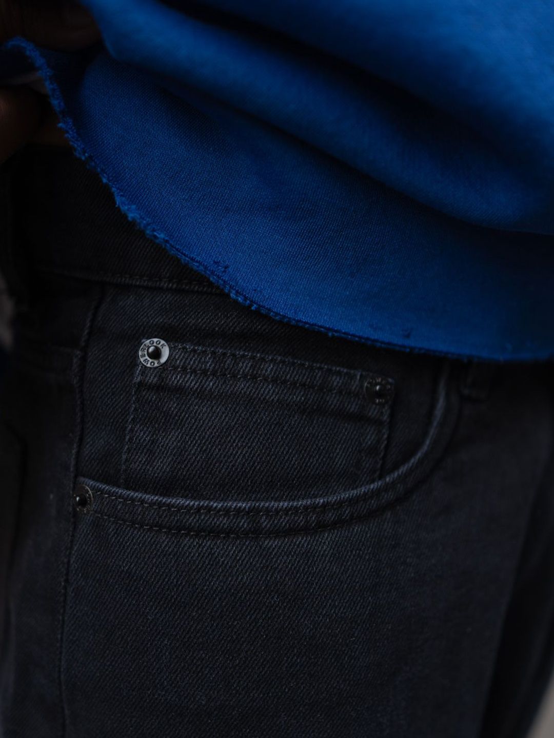 Powerlook Men Comfort Fit Slash Knee Jeans