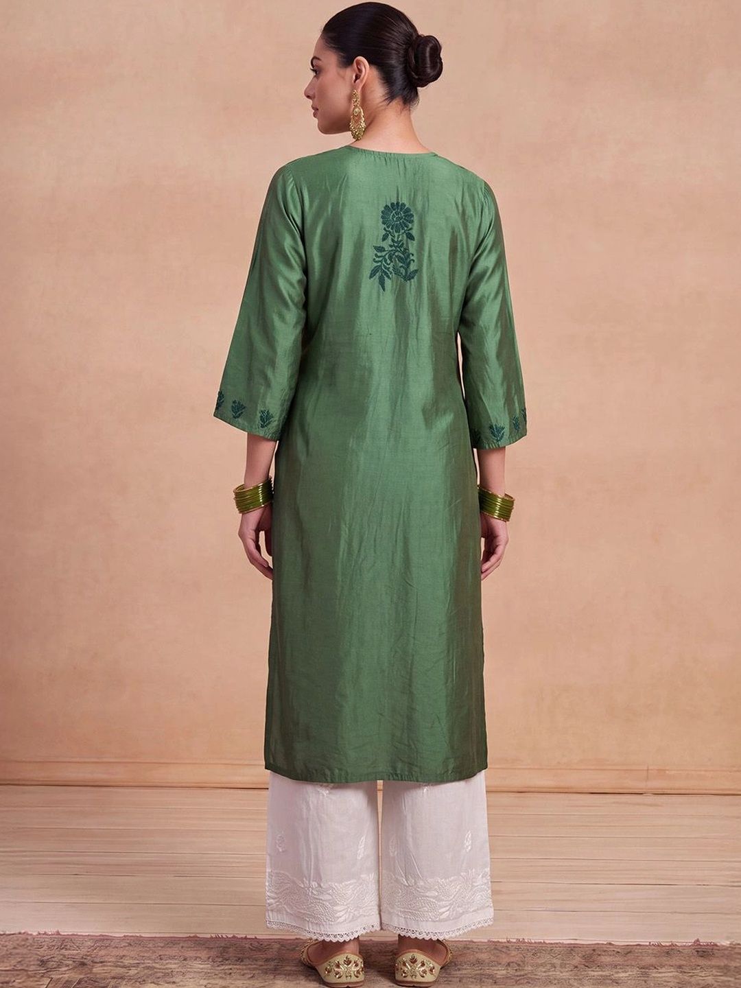 House of Chikankari Women Floral Embroidered Thread Work Chanderi Silk Kurta