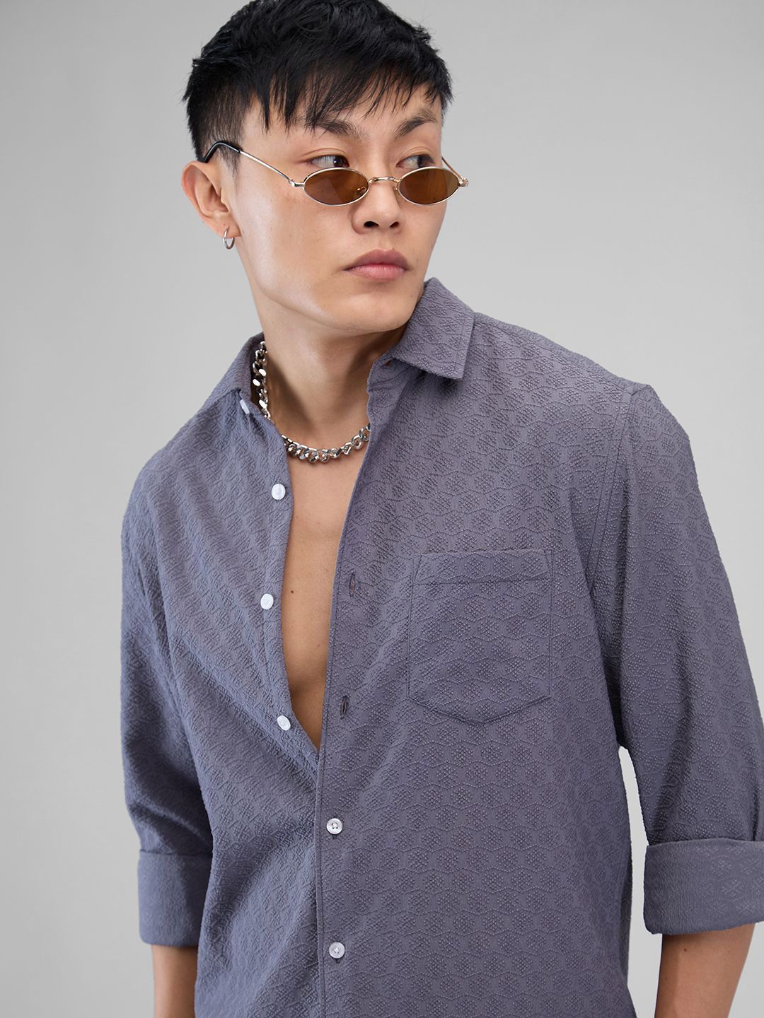 VASTRADO Men Classic Spread Collar Solid Slim Fit Casual Shirt