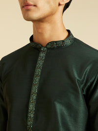 Diwas by Manyavar Floral Embroidered Mandarin Collar Thread Work Straight Kurta
