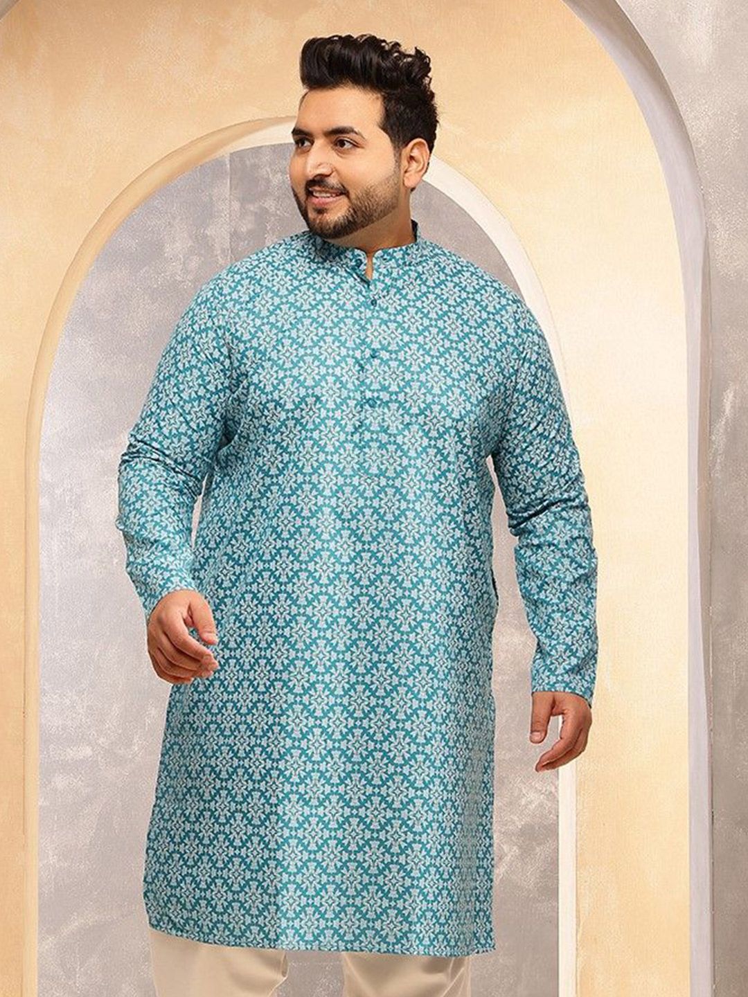 SOJANYA PLUS Floral Printed Mandarin Collar Straight Kurta