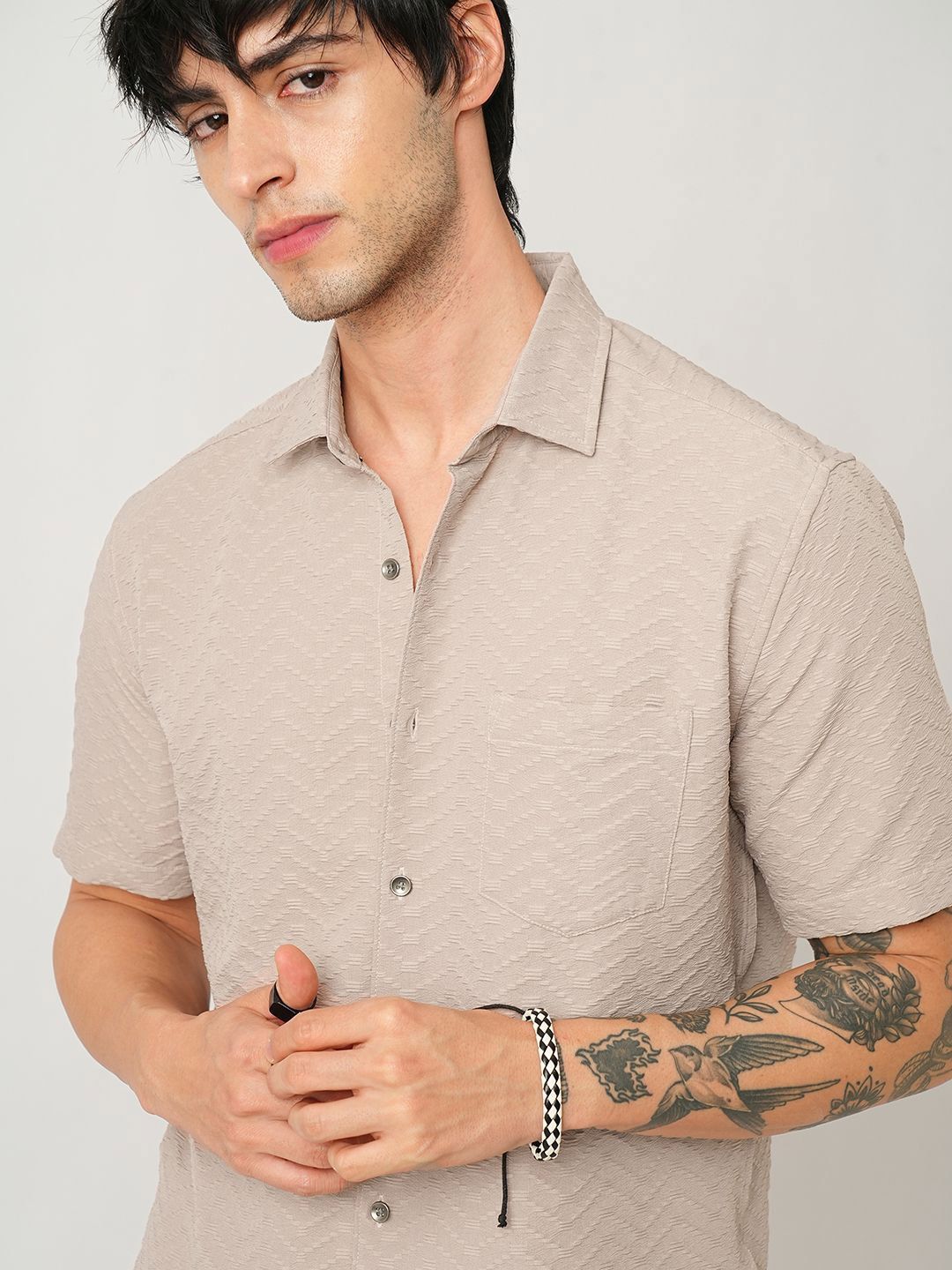 VASTRADO Men Classic Cutaway Collar Textured Slim Fit Casual Shirt