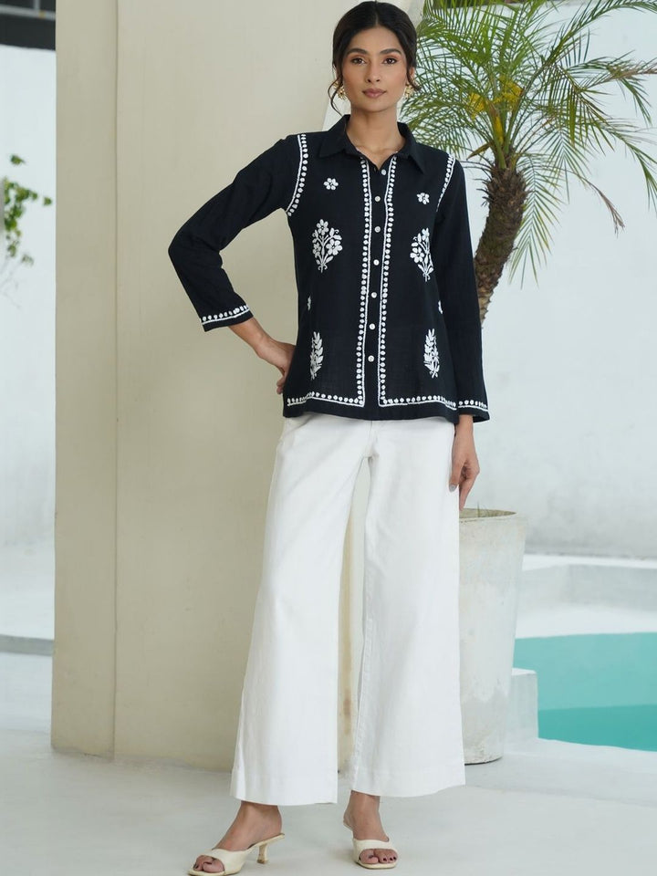 House of Chikankari Women Straight Floral Printed Casual Shirt
