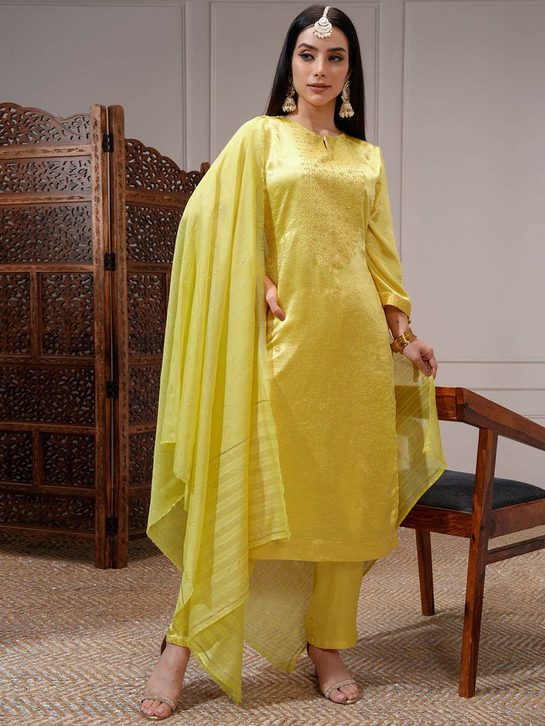 Vishudh Women Lime Embroidered Straight Kurta with Regular Pants and Organza Dupatta
