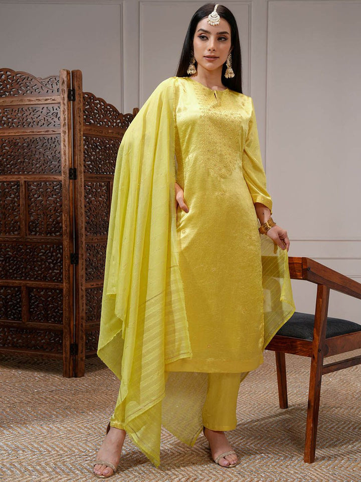 Vishudh Women Lime Embroidered Straight Kurta with Regular Pants and Organza Dupatta