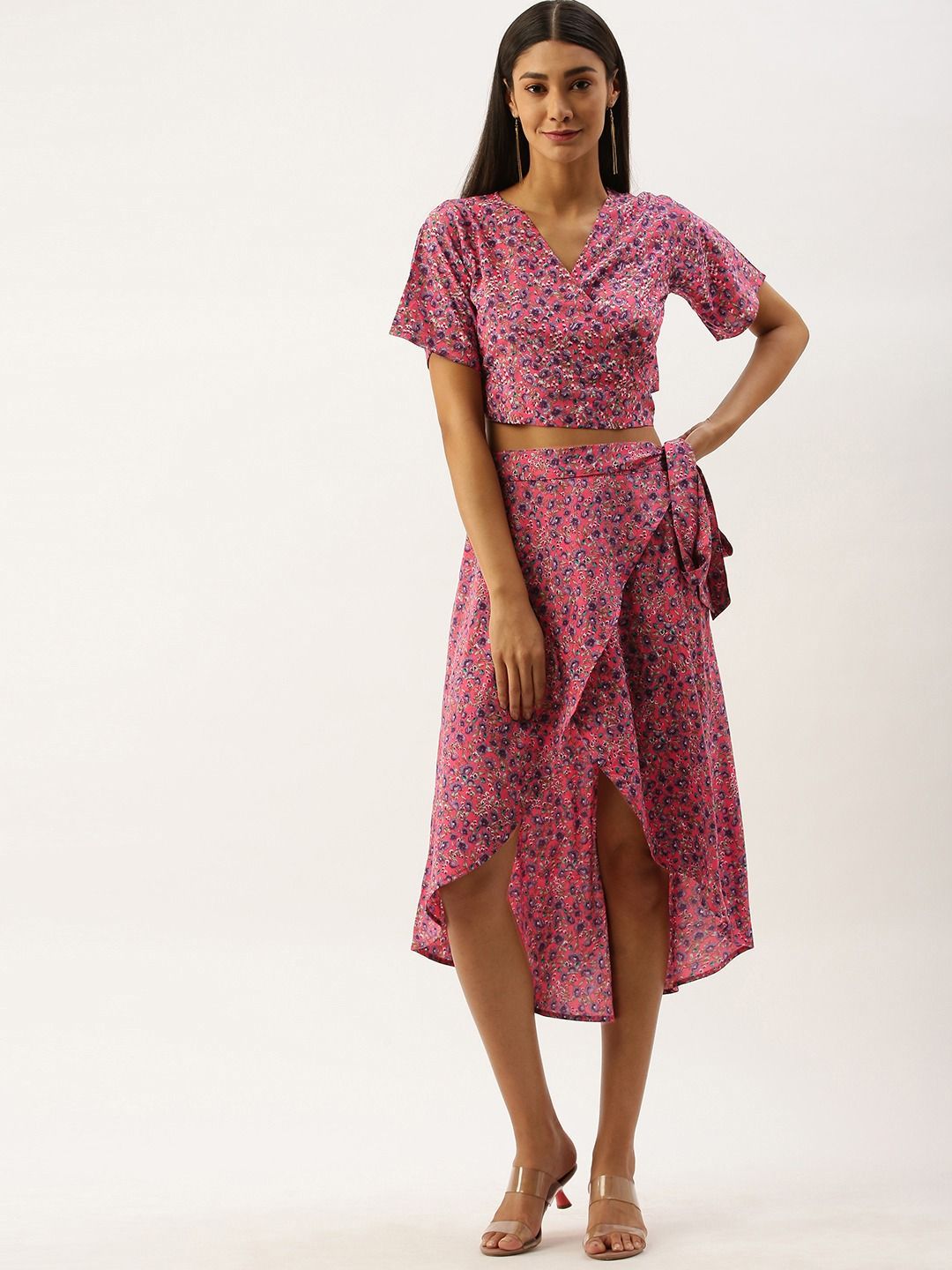 Berrylush Floral Printed V-Neck Crop Top With Skirt