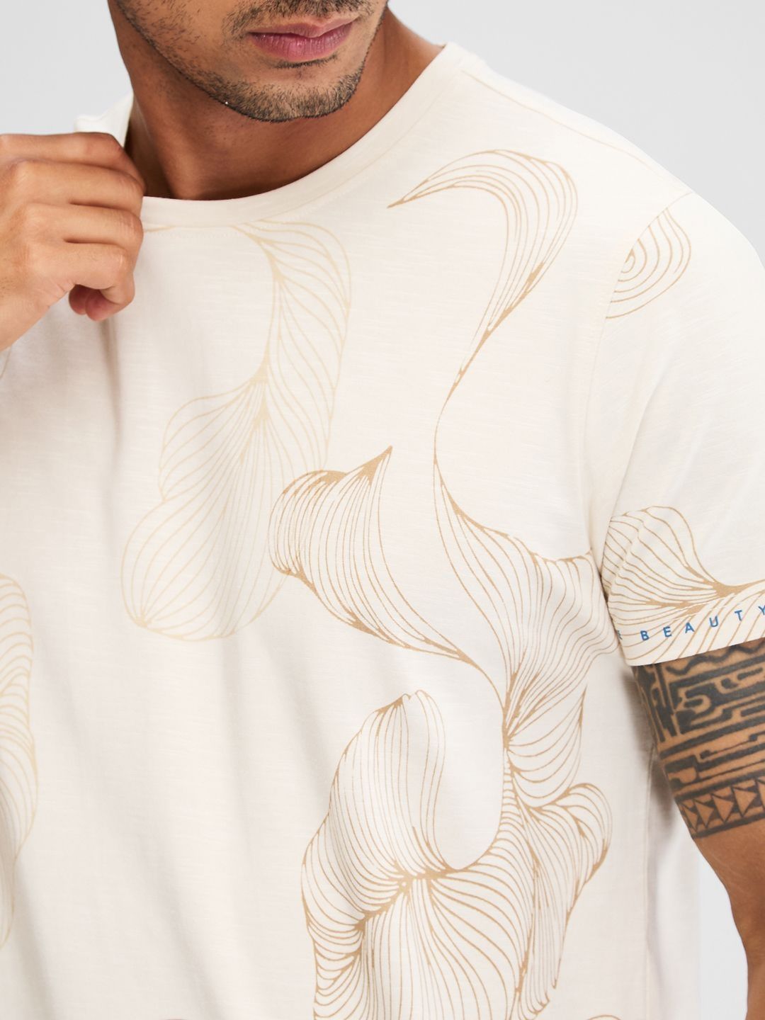 SPYKAR Men Pockets Slim Fit T-shirt