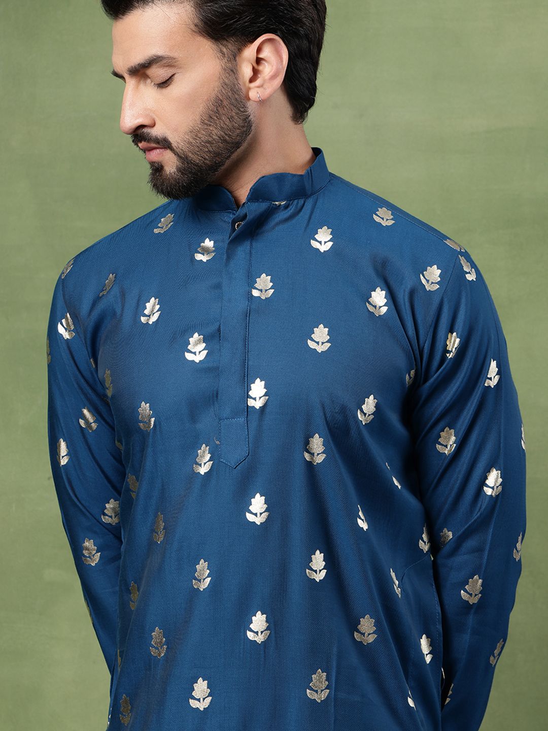 SOJANYA Men Floral Printed Kurta
